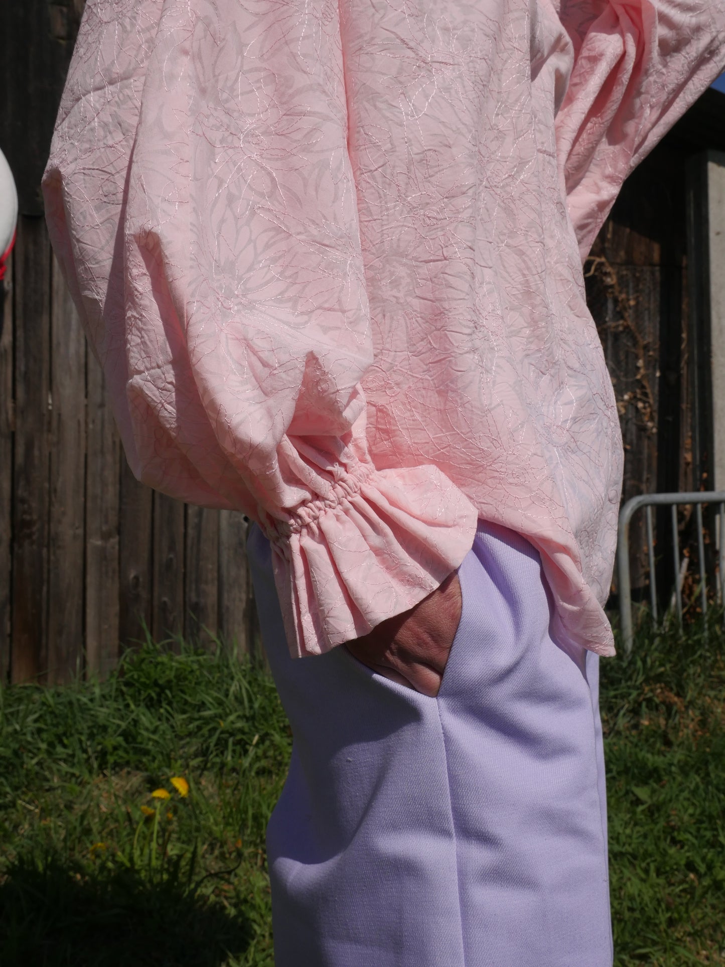 Blouse brodé de fleurs